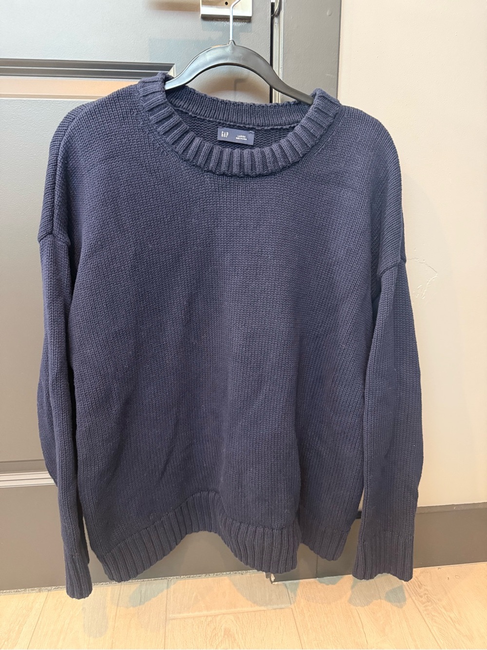 Gap Crew Neck Cotton Sweater in Navy Size Large